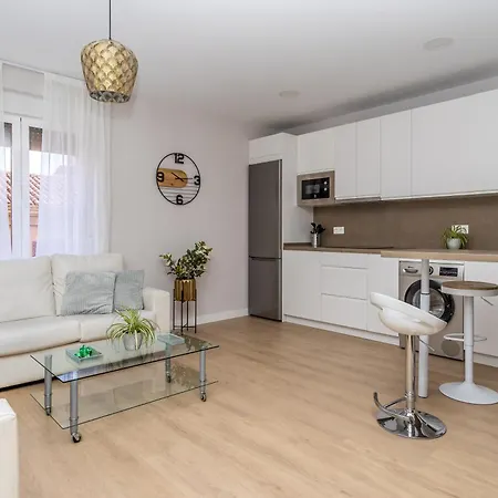 Baruhaus Carpio 2 Apartament *